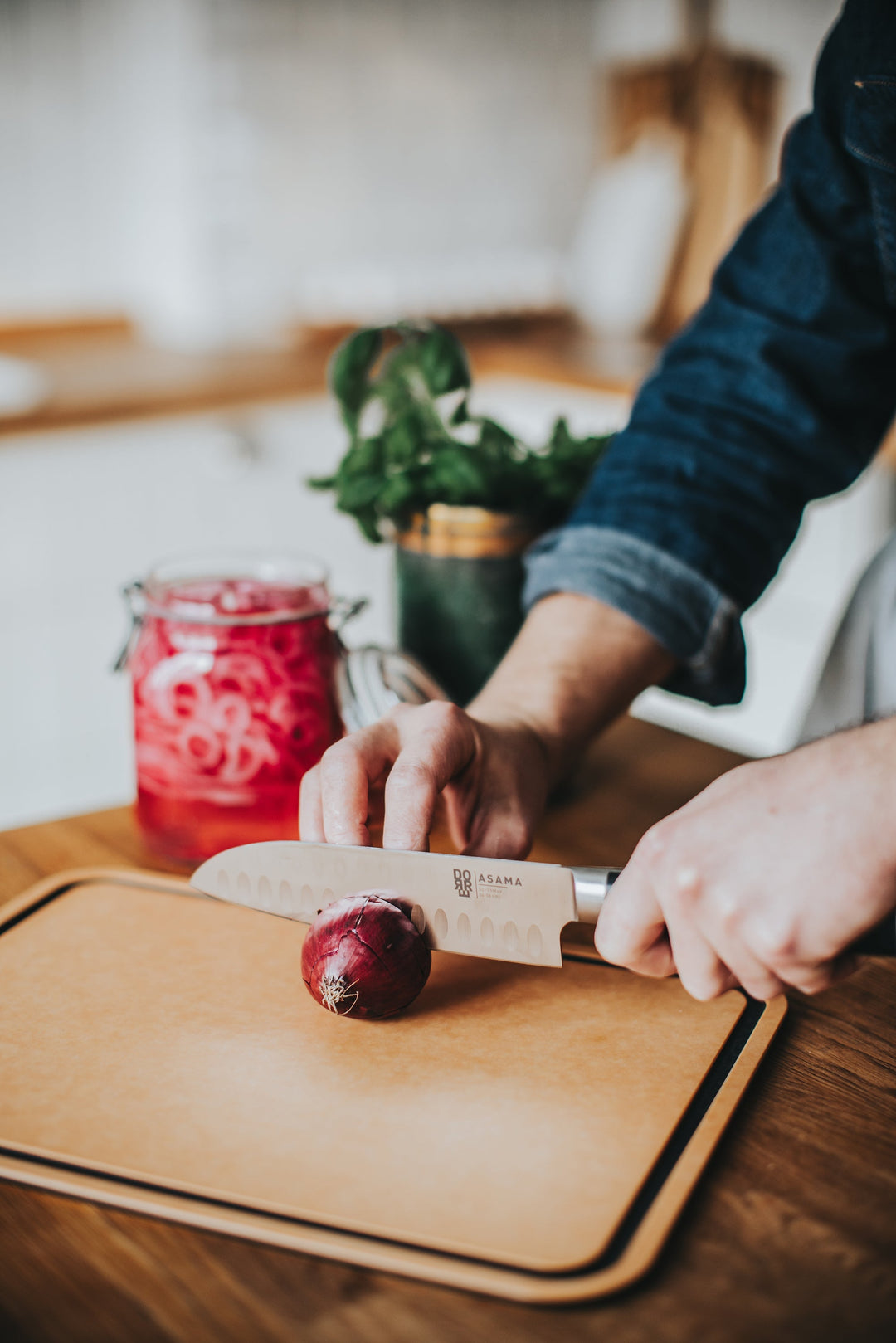 Asama Santoku Kockkniv