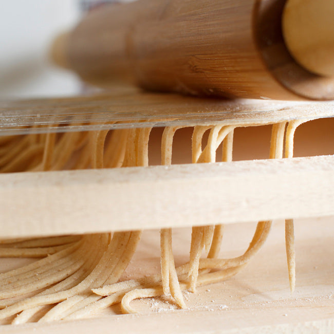 Eppicotispai Pastamaskin Chitarra med kavel
