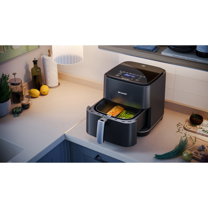 Sharp Airfryer 5,5L 1650W - GS552AEB