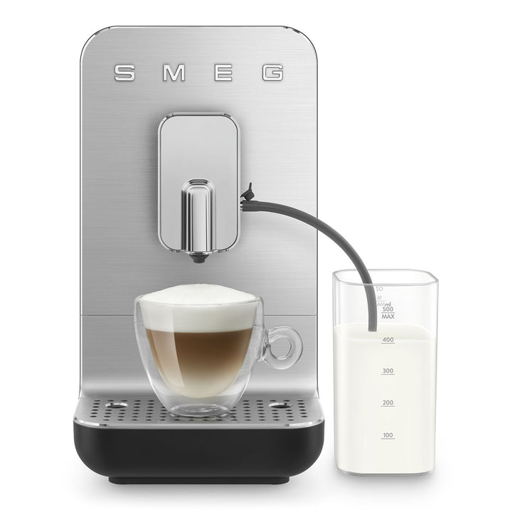SMEG Helautomatisk espressomaskin Svart, Matt - Collezione