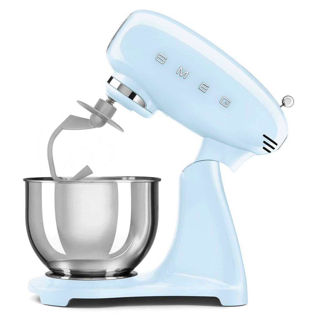 SMEG Helfärgad köksmaskin Pastellblå, Högblank - 50's Style