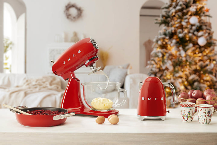 SMEG Vattenkokare Röd, Högblank 1,7l - 50's Style