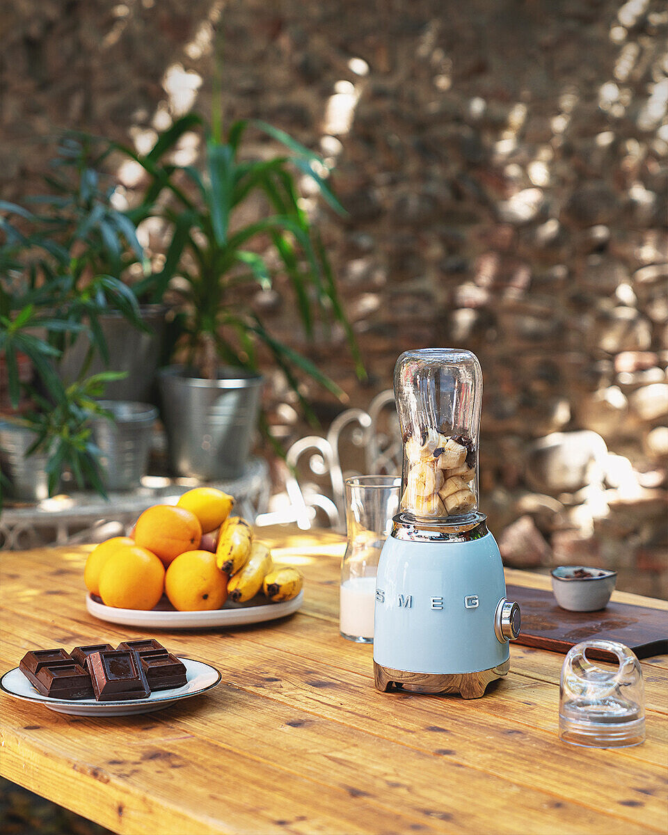 SMEG Personal Blender Pastellblå, Högblank - 50's Style