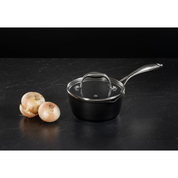 MAKU Robuste kastrull med glaslock 1,2 L16 cm.