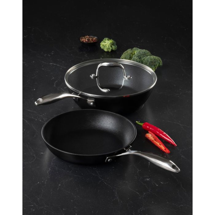 MAKU Robuste stekpanna 24 cm