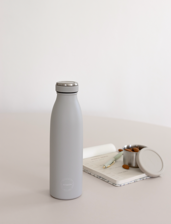 AYA&IDA Dricksflaska - Ljusgrå - 500ML