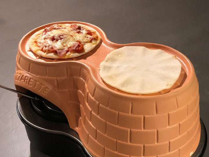 Emerio Pizzaugn med Handgjord Terrakottakupol